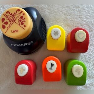 Fiskars Craft Paper Punch Lot of 6 Corner Punch and Mini Punches